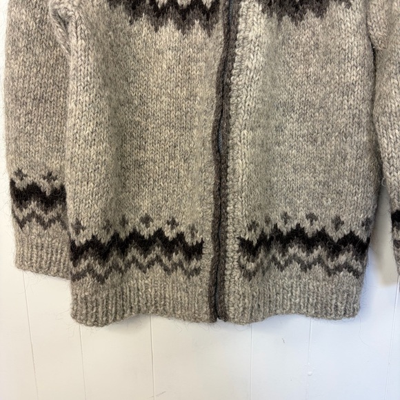 Vintage Wool Fair Isle Sweater Nordic Oversized Cardigan Boho Cabin Winter Large - Picture 4 of 10